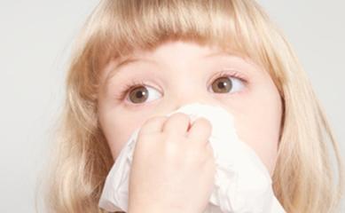 小孩过敏性鼻炎症状