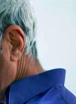 老人耳聋是什么原因
