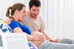 怀孕8个月了胎位不正怎么办