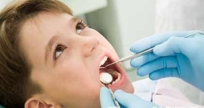 小孩蛀牙牙痛怎么办