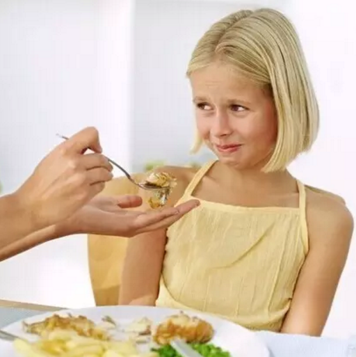 孩子患厌食症的原因是什么？治疗方法有哪些？